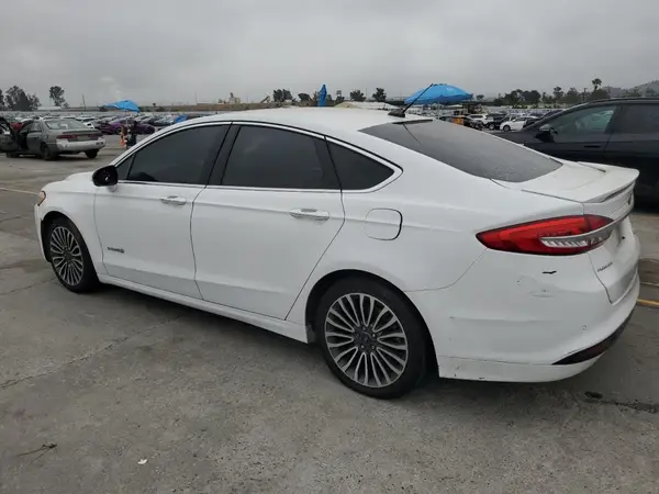 3FA6P0RU1JR177613 2018 FORD FUSION - Image 2