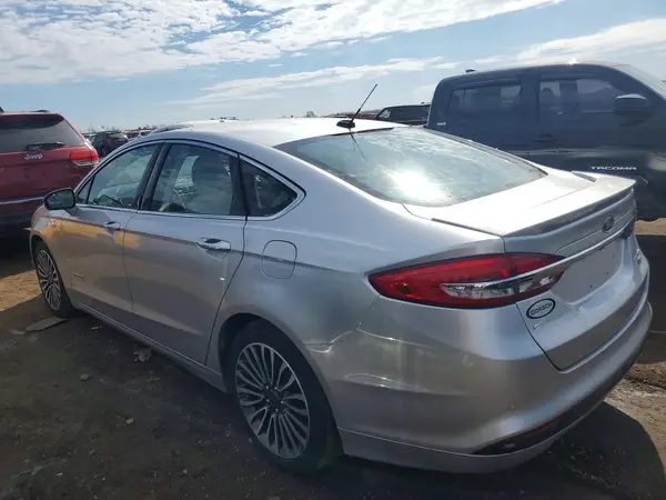 3FA6P0RU1JR250267 2018 FORD FUSION - Image 2