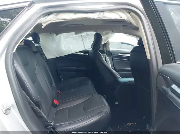 3FA6P0RU1KR106008 2019 FORD FUSION - Image 8