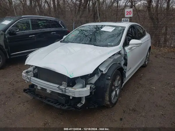 3FA6P0RU1KR110219 2019 FORD FUSION - Image 2