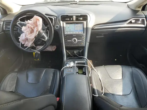 3FA6P0RU1KR120331 2019 FORD FUSION - Image 8