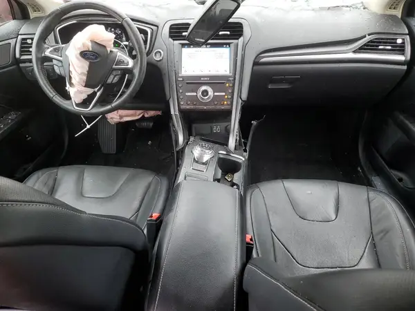3FA6P0RU1KR123794 2019 FORD FUSION - Image 8