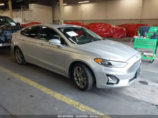 3FA6P0RU1KR206853 2019 FORD FUSION - Image 1