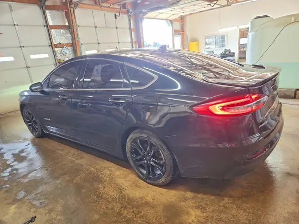 3FA6P0RU1KR207002 2019 FORD FUSION - Image 2