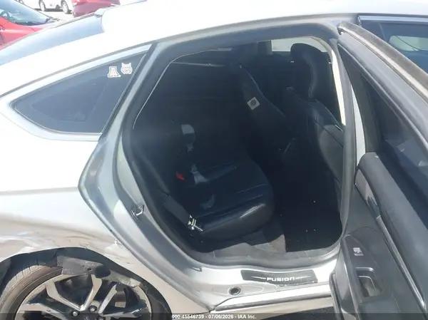 3FA6P0RU1KR235351 2019 FORD FUSION - Image 8