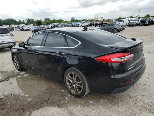 3FA6P0RU1KR241828 2019 FORD FUSION - Image 2
