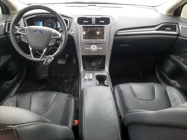 3FA6P0RU1KR241828 2019 FORD FUSION - Image 8