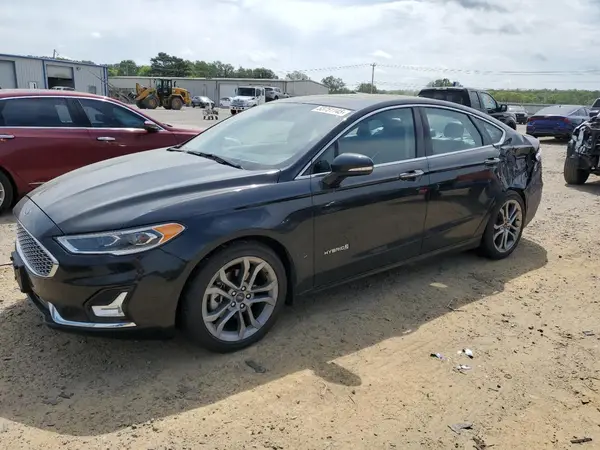 3FA6P0RU1KR243210 2019 FORD FUSION - Image 1