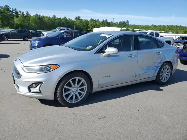 3FA6P0RU1KR260816 2019 FORD FUSION - Image 1