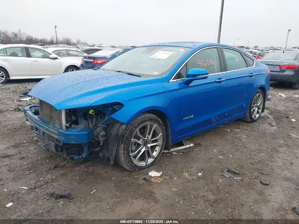 3FA6P0RU1KR266955 2019 FORD FUSION - Image 2
