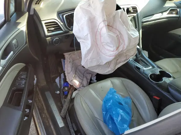 3FA6P0RU2GR114027 2016 FORD FUSION - Image 8