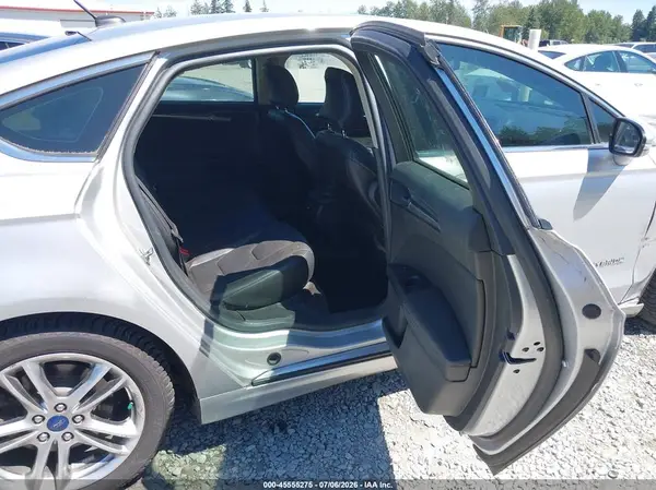 3FA6P0RU2GR357613 2016 FORD FUSION - Image 8