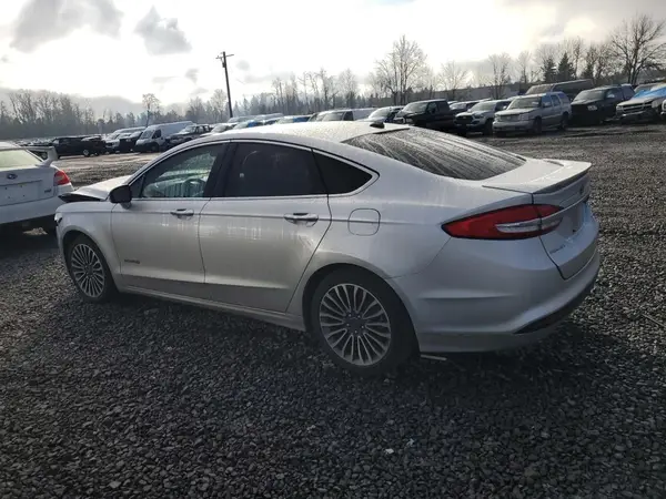 3FA6P0RU2HR141777 2017 FORD FUSION - Image 2