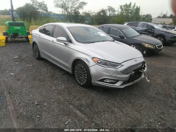 3FA6P0RU2HR250434 2017 FORD FUSION - Image 1
