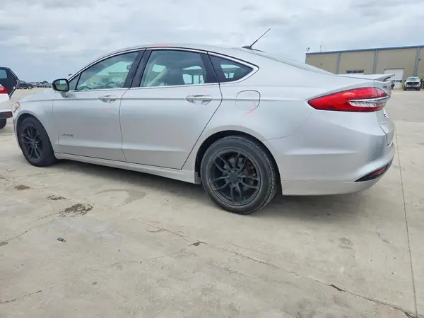 3FA6P0RU2HR285880 2017 FORD FUSION - Image 2
