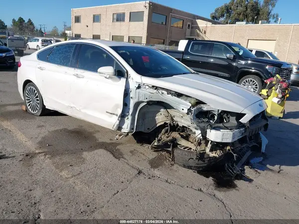 3FA6P0RU2HR330073 2017 FORD FUSION - Image 1