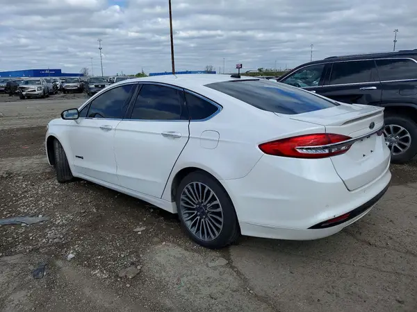 3FA6P0RU2HR359802 2017 FORD FUSION - Image 2