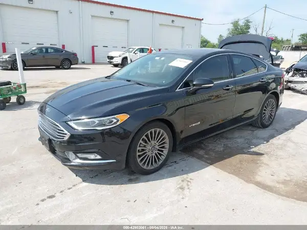 3FA6P0RU2HR360481 2017 FORD FUSION - Image 2