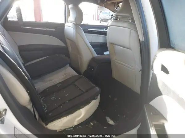 3FA6P0RU2HR383596 2017 FORD FUSION - Image 8