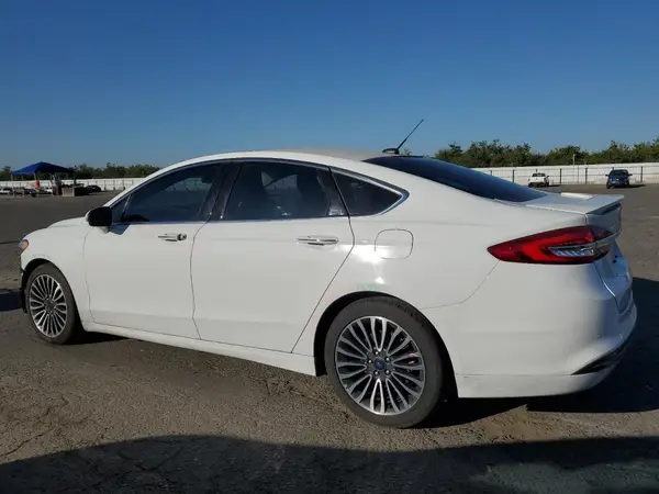 3FA6P0RU2JR111555 2018 FORD FUSION - Image 2