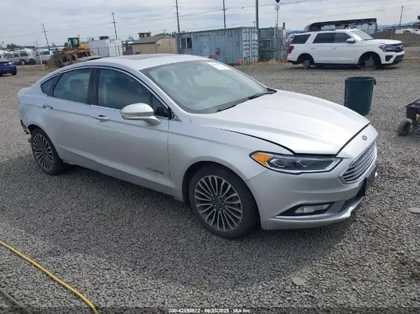 3FA6P0RU2JR132292 2018 FORD FUSION - Image 1