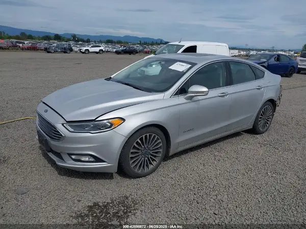 3FA6P0RU2JR132292 2018 FORD FUSION - Image 2