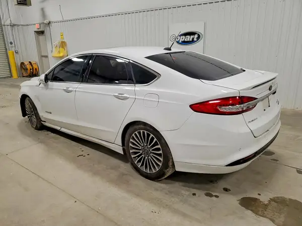 3FA6P0RU2JR132356 2018 FORD FUSION - Image 2
