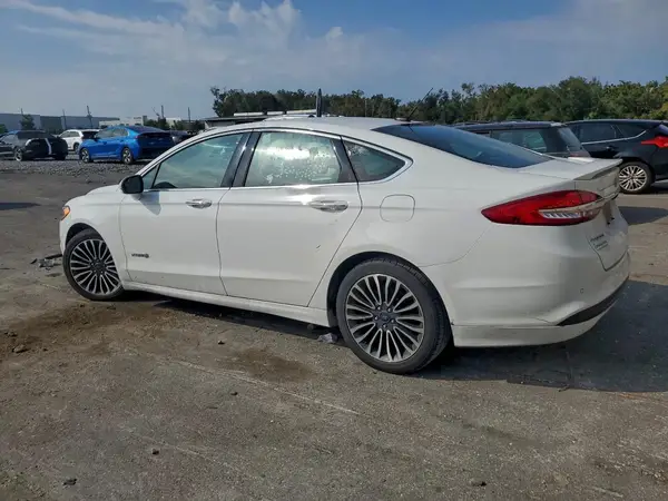 3FA6P0RU2JR137671 2018 FORD FUSION - Image 2
