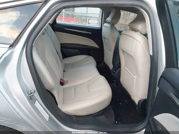 3FA6P0RU2JR141025 2018 FORD FUSION - Image 8
