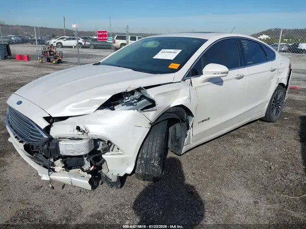 3FA6P0RU2JR141297 2018 FORD FUSION - Image 2