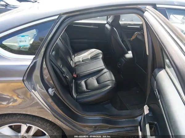 3FA6P0RU2JR151067 2018 FORD FUSION - Image 8