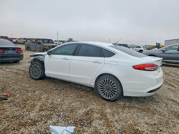 3FA6P0RU2JR155734 2018 FORD FUSION - Image 2