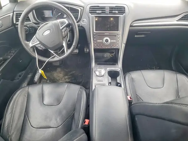 3FA6P0RU2JR175420 2018 FORD FUSION - Image 8