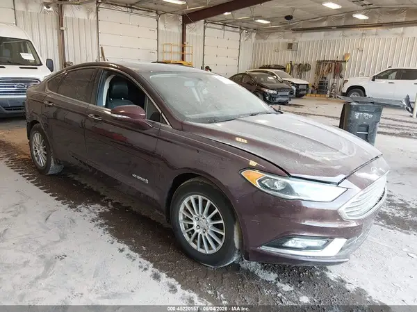 3FA6P0RU2JR215589 2018 FORD FUSION - Image 1