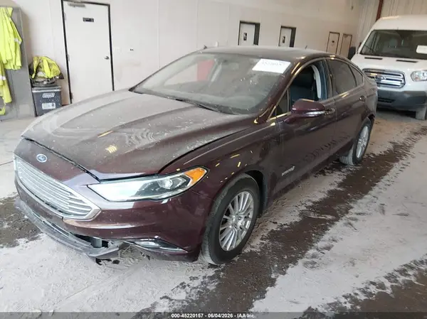 3FA6P0RU2JR215589 2018 FORD FUSION - Image 2