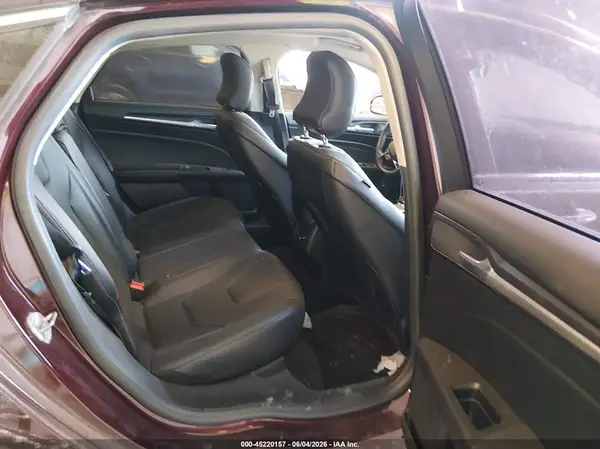 3FA6P0RU2JR215589 2018 FORD FUSION - Image 8