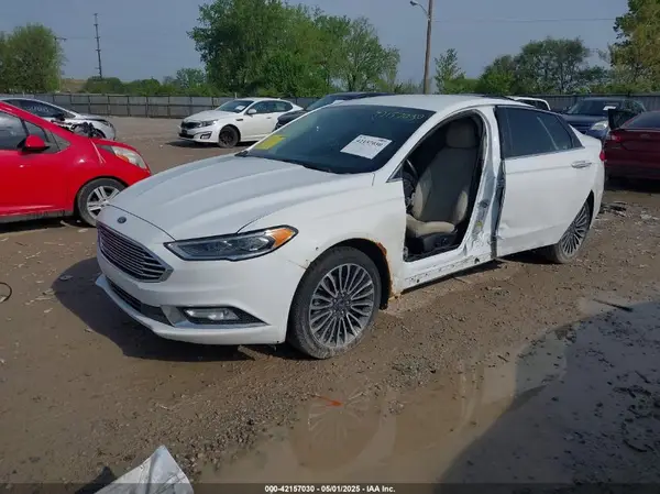 3FA6P0RU2JR246812 2018 FORD FUSION - Image 2