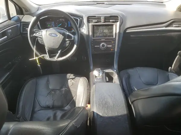 3FA6P0RU2JR249032 2018 FORD FUSION - Image 8