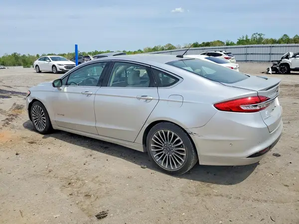 3FA6P0RU2JR259155 2018 FORD FUSION - Image 2