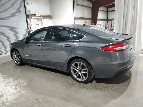 3FA6P0RU2KR106051 2019 FORD FUSION - Image 2