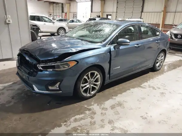3FA6P0RU2KR116577 2019 FORD FUSION - Image 2