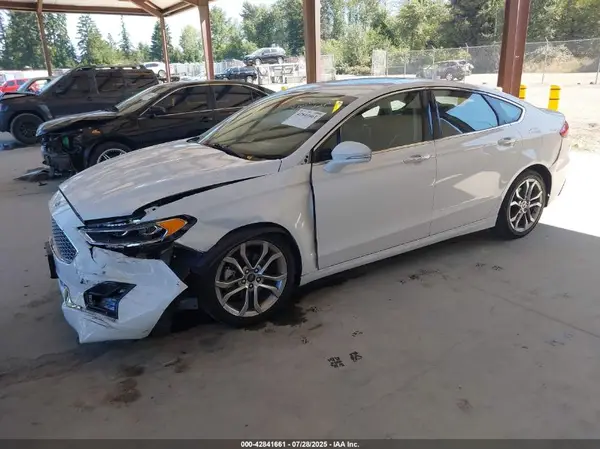 3FA6P0RU2KR182174 2019 FORD FUSION - Image 2