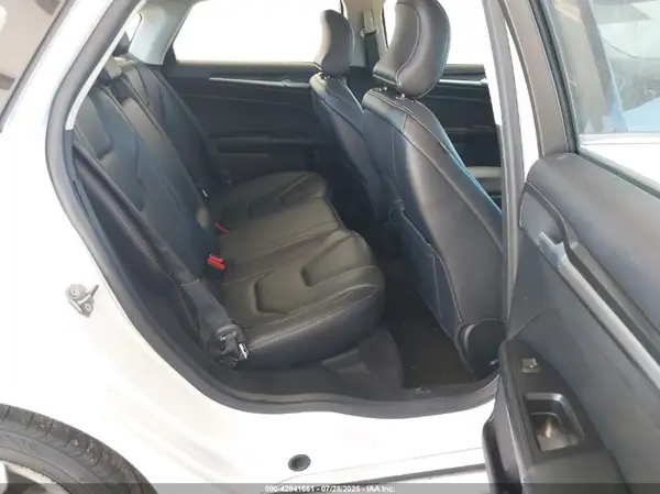 3FA6P0RU2KR182174 2019 FORD FUSION - Image 8
