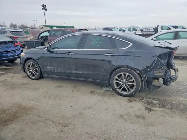 3FA6P0RU2KR185544 2019 FORD FUSION - Image 2