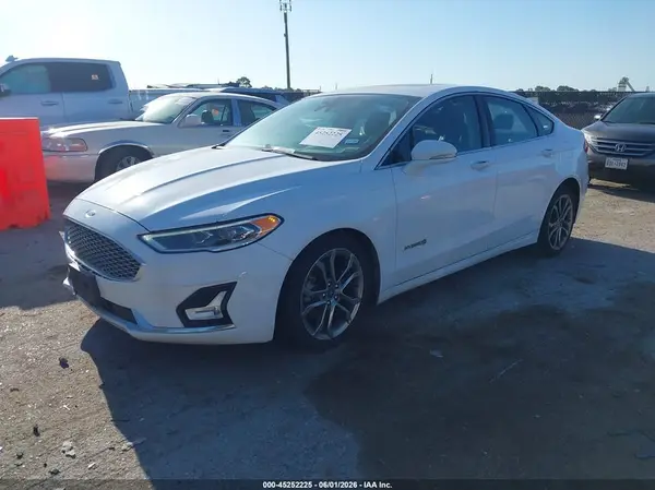 3FA6P0RU2KR202939 2019 FORD FUSION - Image 2