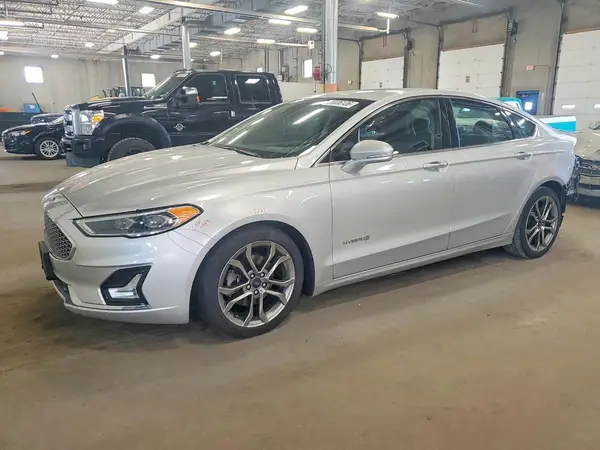 3FA6P0RU2KR209244 2019 FORD FUSION - Image 1