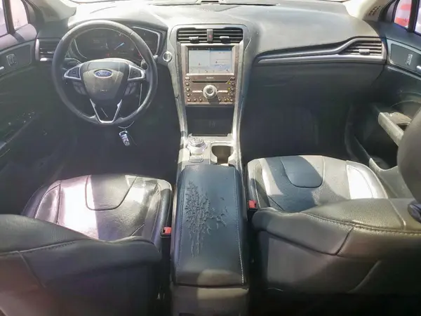 3FA6P0RU2KR223693 2019 FORD FUSION - Image 8