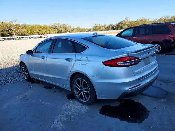 3FA6P0RU2KR224083 2019 FORD FUSION - Image 2