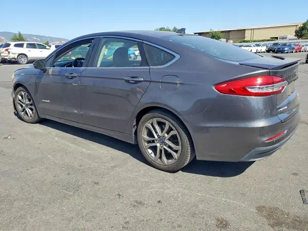 3FA6P0RU2KR236931 2019 FORD FUSION - Image 2
