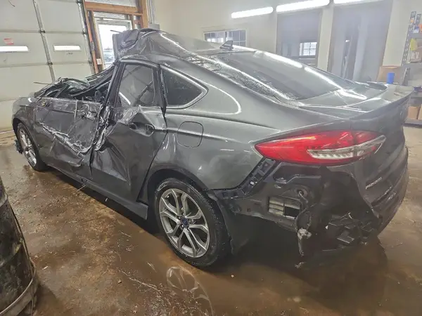 3FA6P0RU2LR182368 2020 FORD FUSION - Image 2